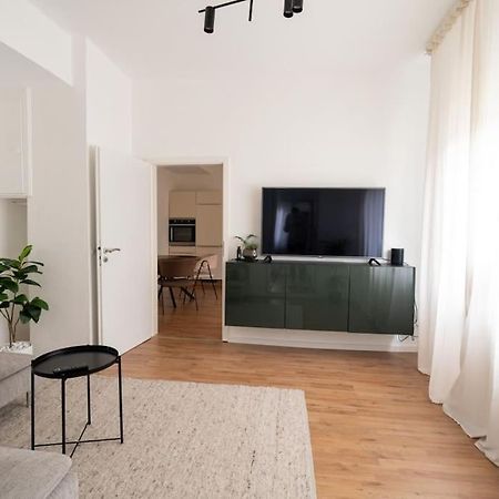 Wohnung Naehe Stadtzentrum Mit Wohnzimmer Und Kueche Koblenz  Exterior foto
