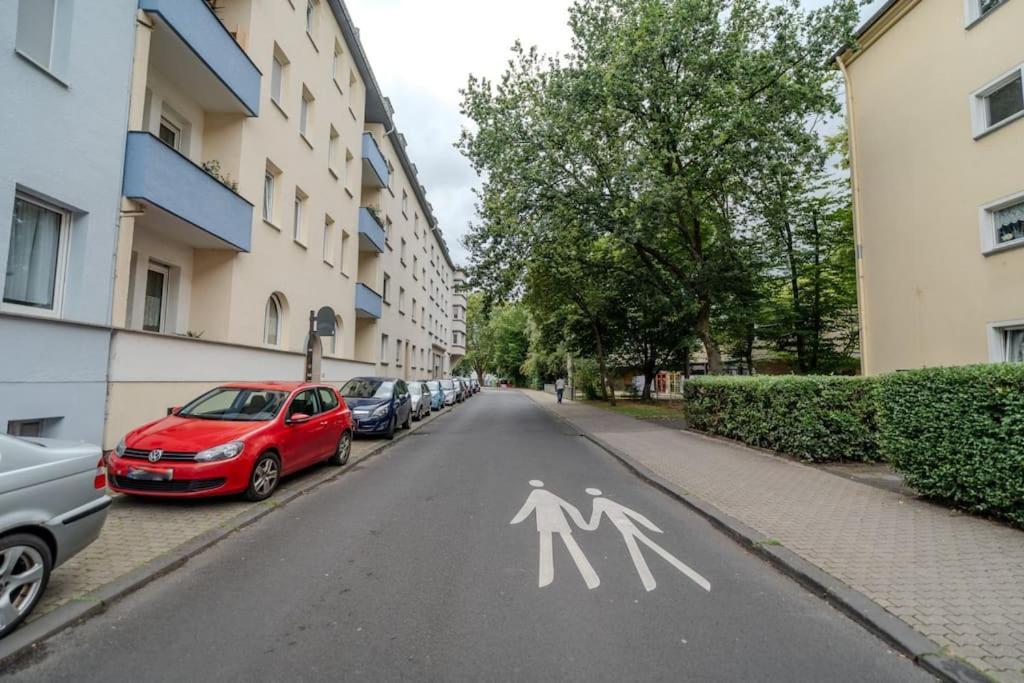 Wohnung Naehe Stadtzentrum Mit Wohnzimmer Und Kueche Koblenz  Exterior foto